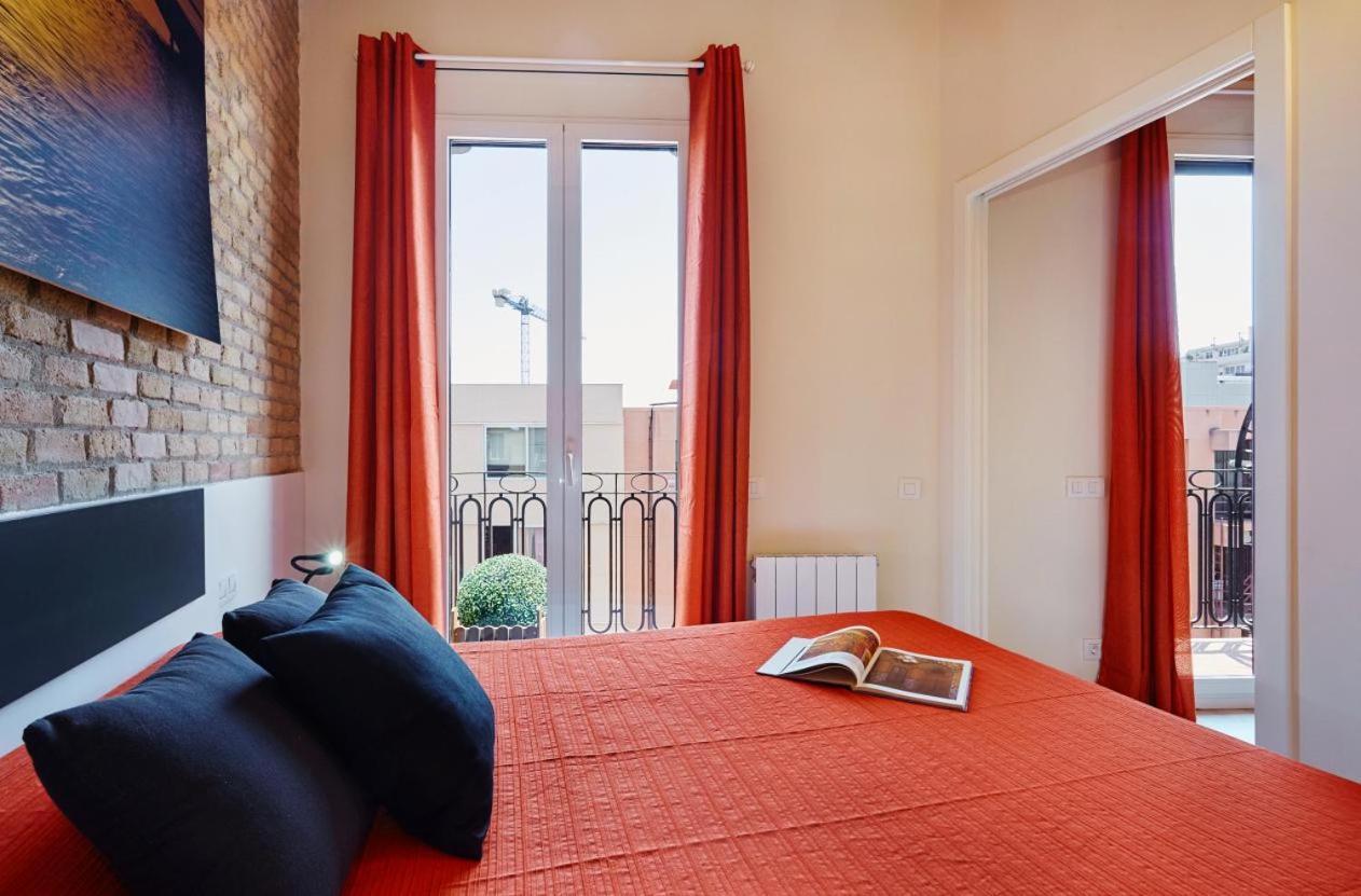 Lovely & Bright Bogatell Beach Apartment Barcelona Exterior photo