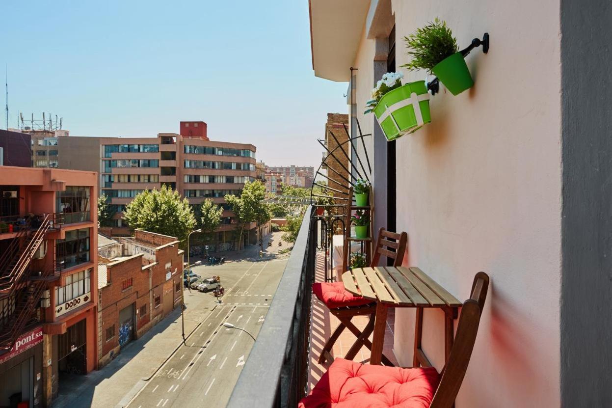 Lovely & Bright Bogatell Beach Apartment Barcelona Exterior photo